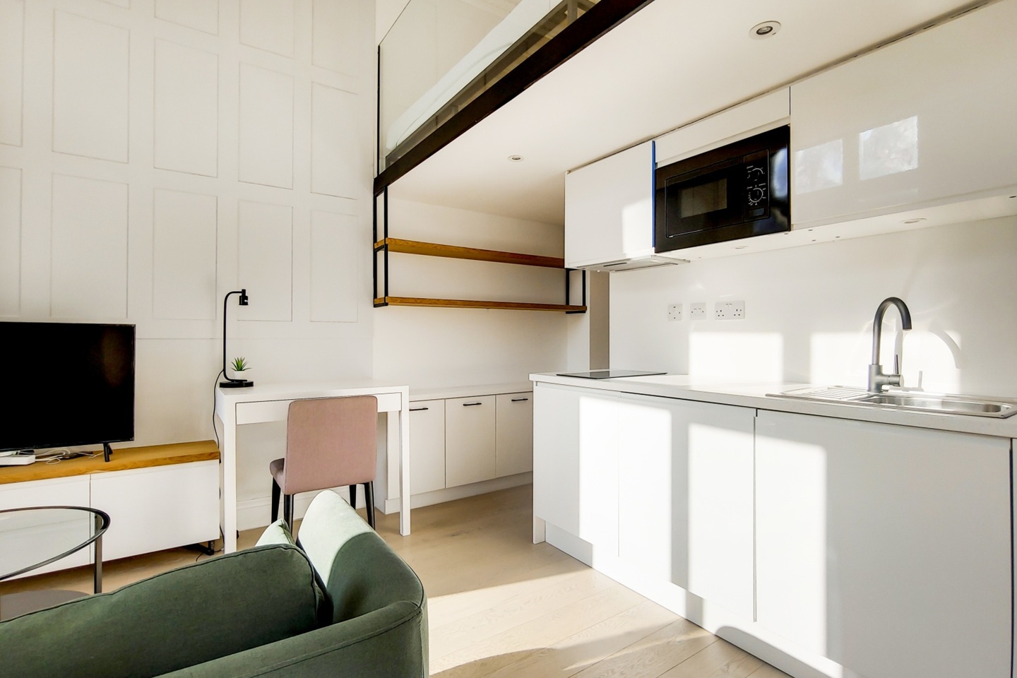 Studio Flat, Westbourne Terrace, W2 photo 4
