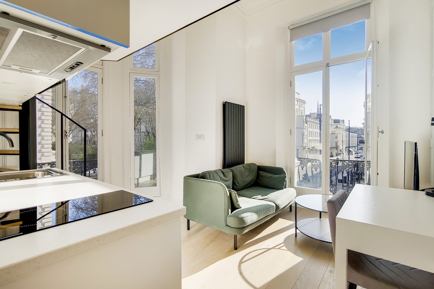 Studio Flat, Westbourne Terrace, W2