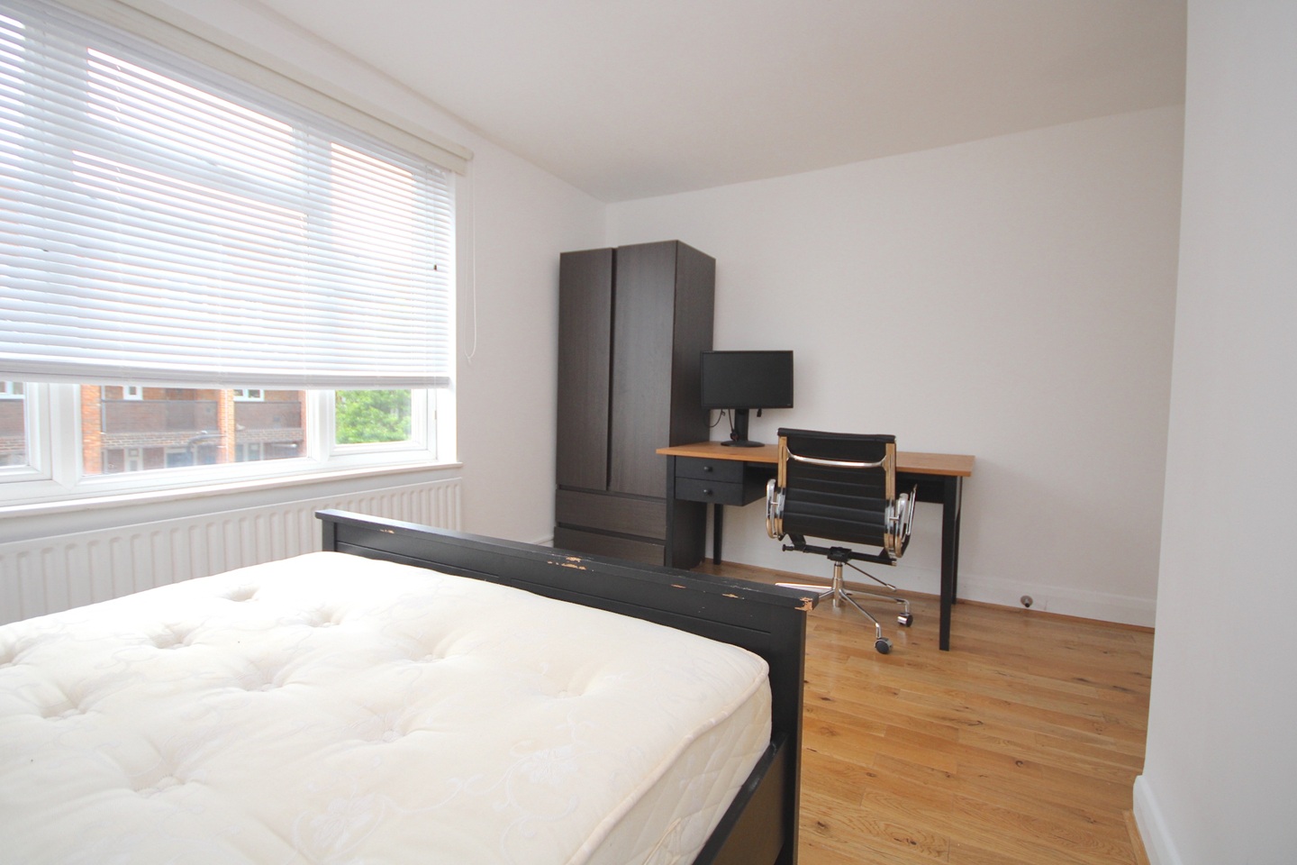 Room in a Shared Flat, Hoxton St, N1 photo 3