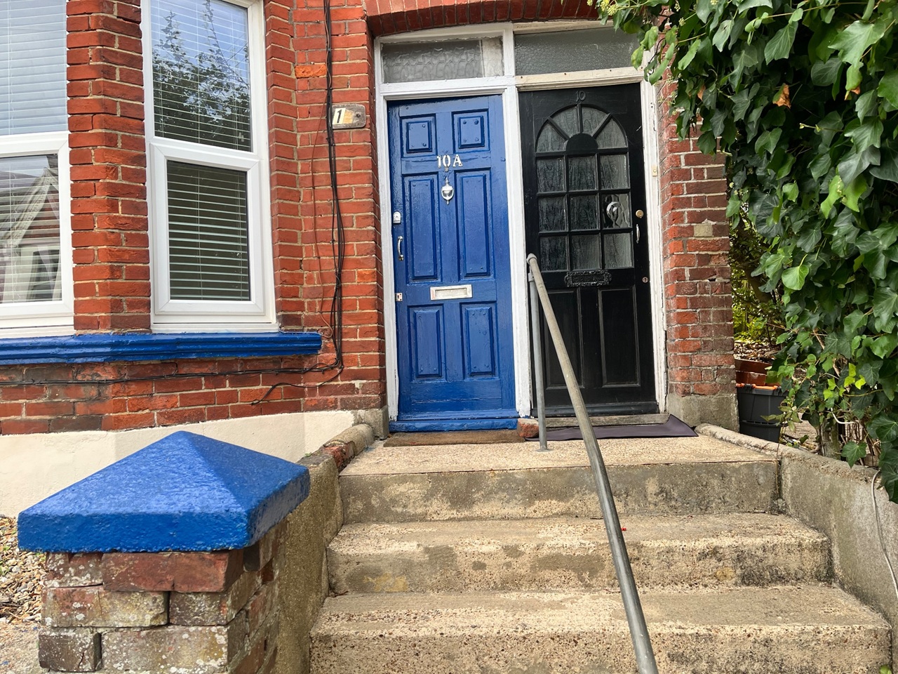 2 Bed Flat, Shanklin Road, BN2 photo 2