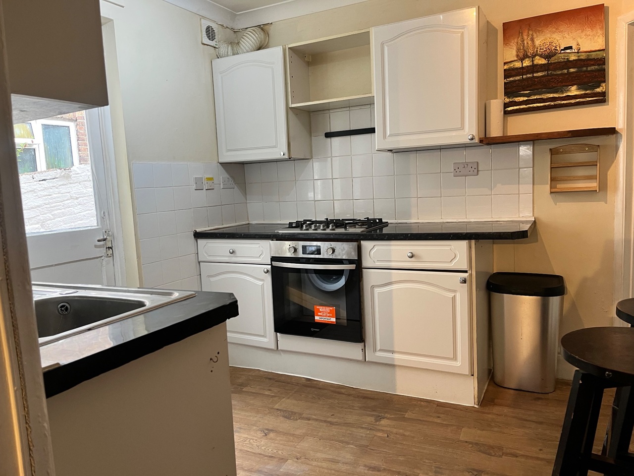 2 Bed Flat, Shanklin Road, BN2