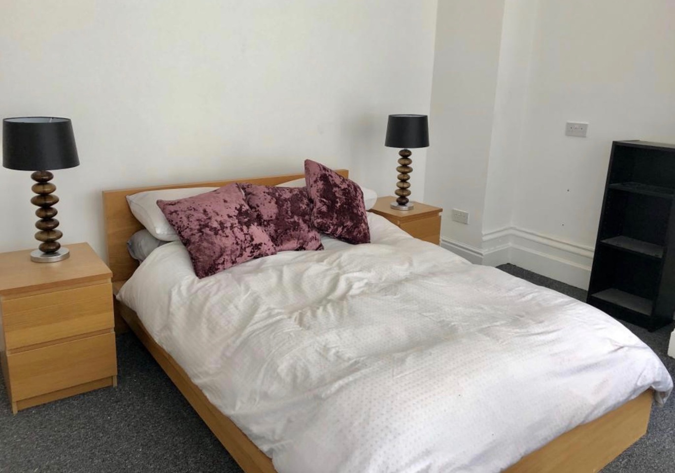 2 Bed Flat, Lincoln House, M13 photo 3