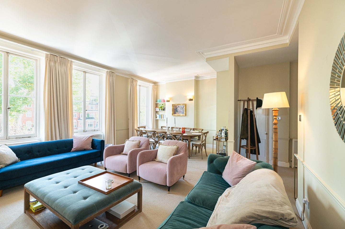 1 Bed Flat, Lennox Gardens, SW1X