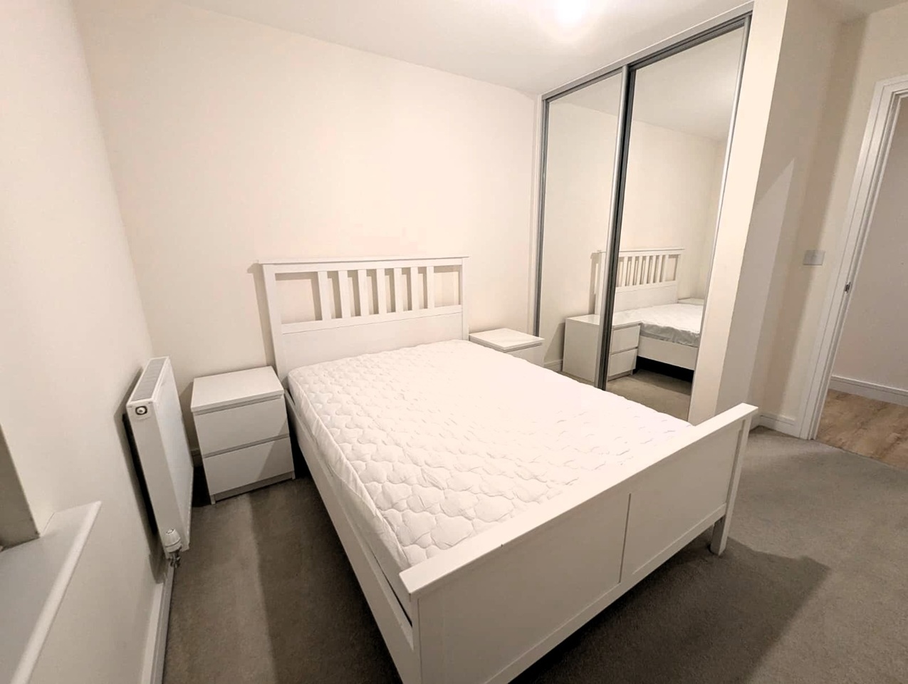 1 Bed Flat, Longships Way, RG2