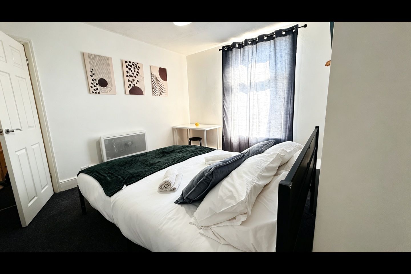 4 Bed Terraced House, Stirling St, CH44 photo 3