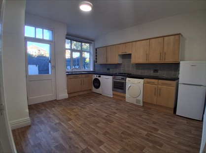 2 Bed Terraced House, Canterbury Avenue, FY3