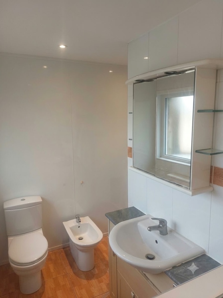 1 Bed Flat, Church Road, BN3 photo 4