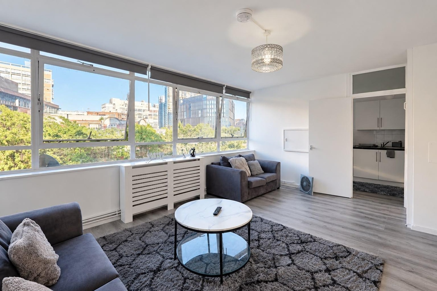 1 Bed Flat, Perronet House, SE1 photo 3