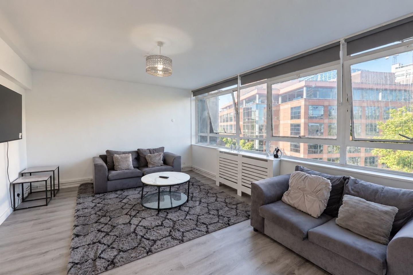 1 Bed Flat, Perronet House, SE1 photo 2
