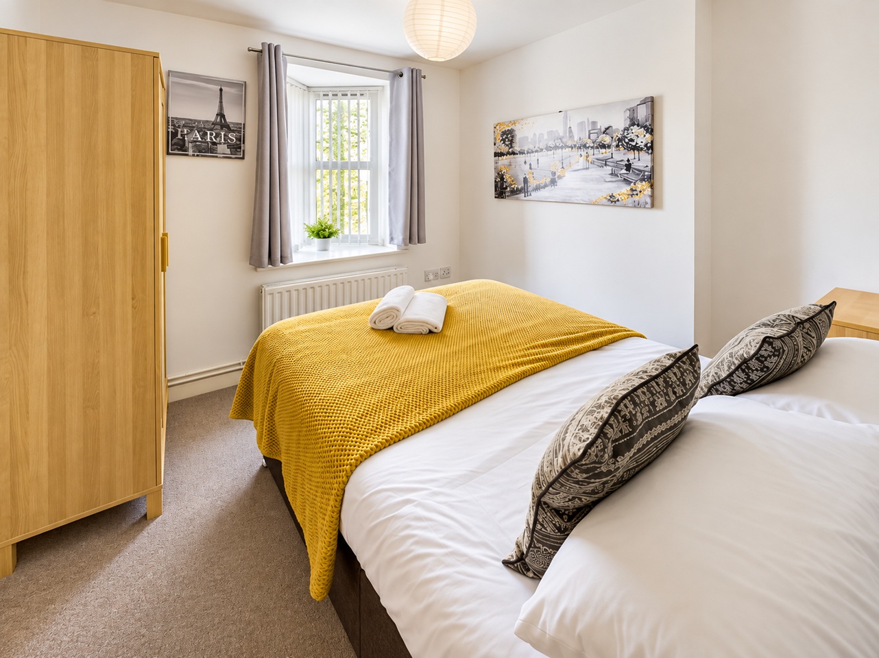 2 Bed Flat, Beech St, L7 photo 2