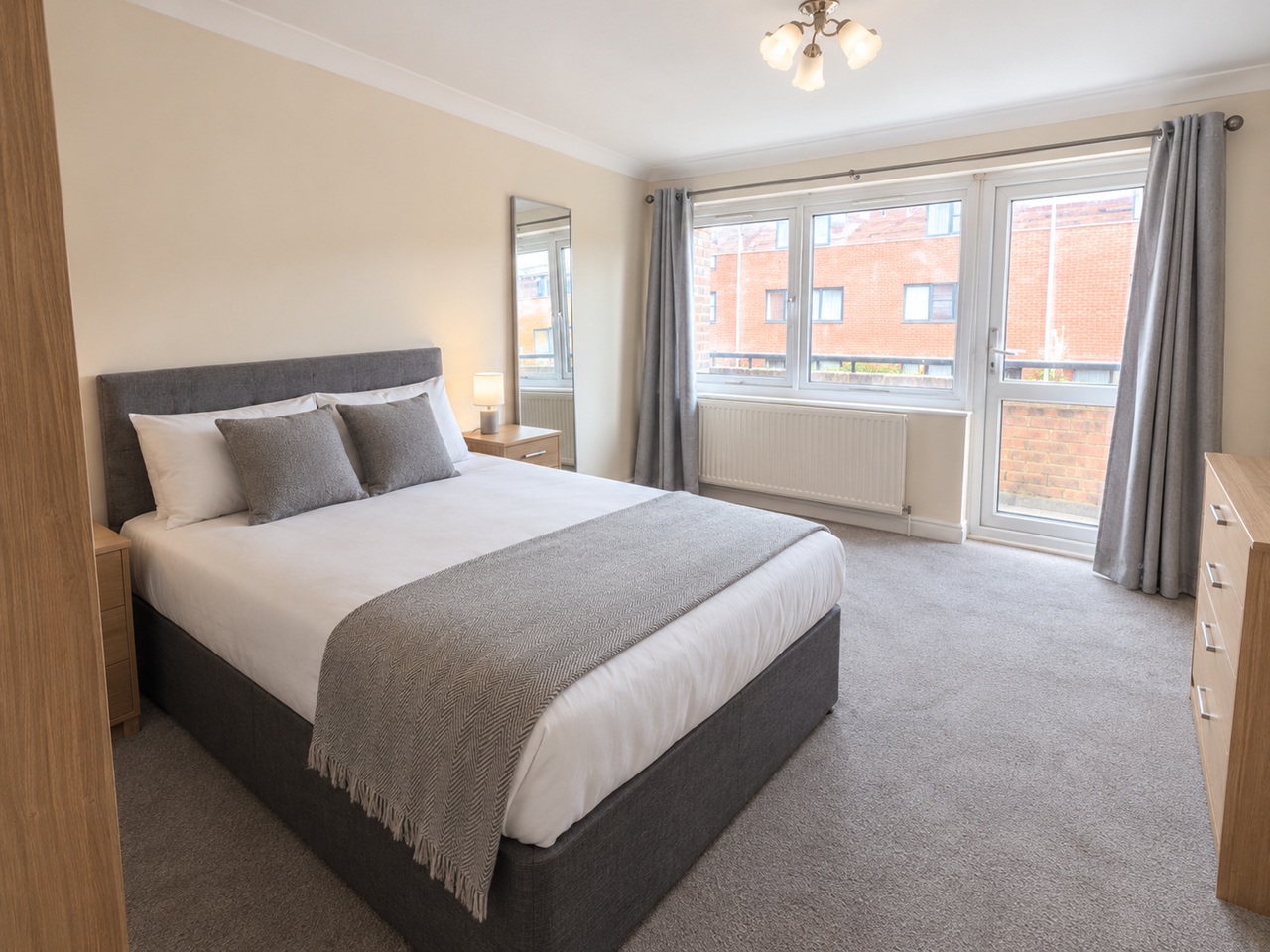 3 Bed Flat, Cowdenbeath Path, N1 photo 4