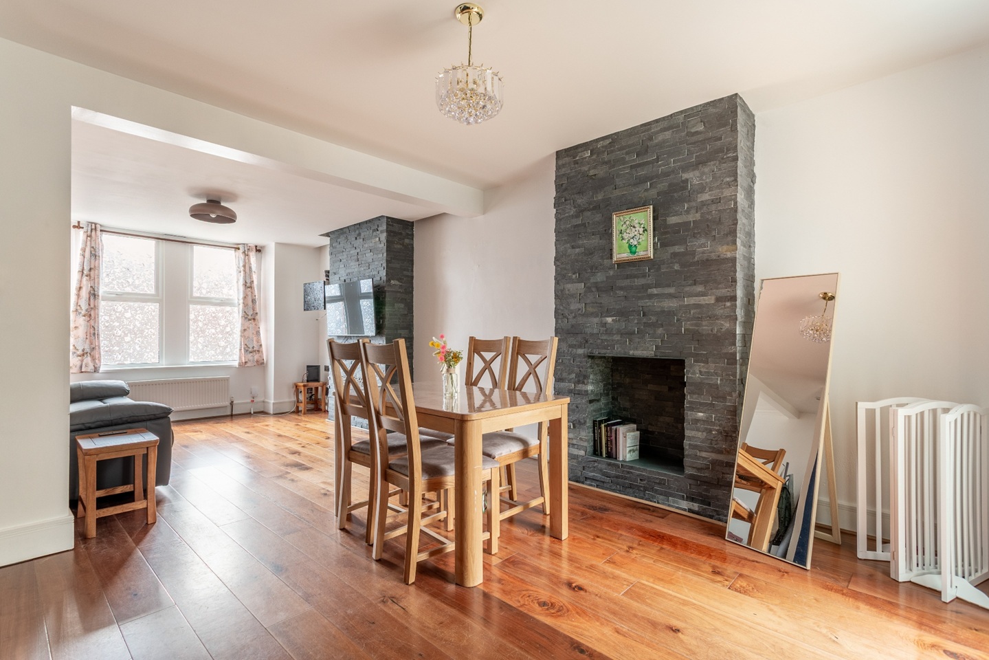 3 Bed Terraced House, Bear Road, BN2