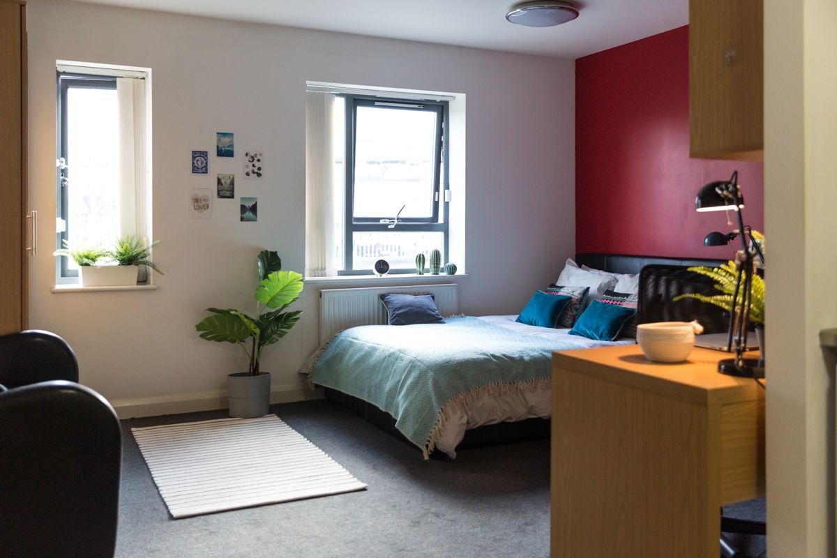 Room in a Shared Flat, St Mark's Residence, LS2 photo 2