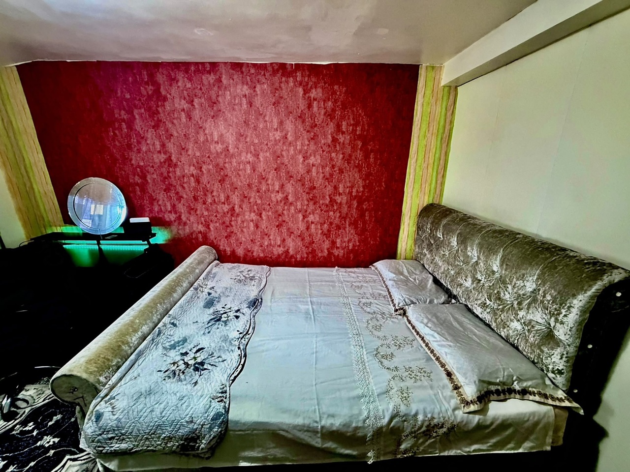 Room in a Shared House, Essendon Walk, B8 photo 3