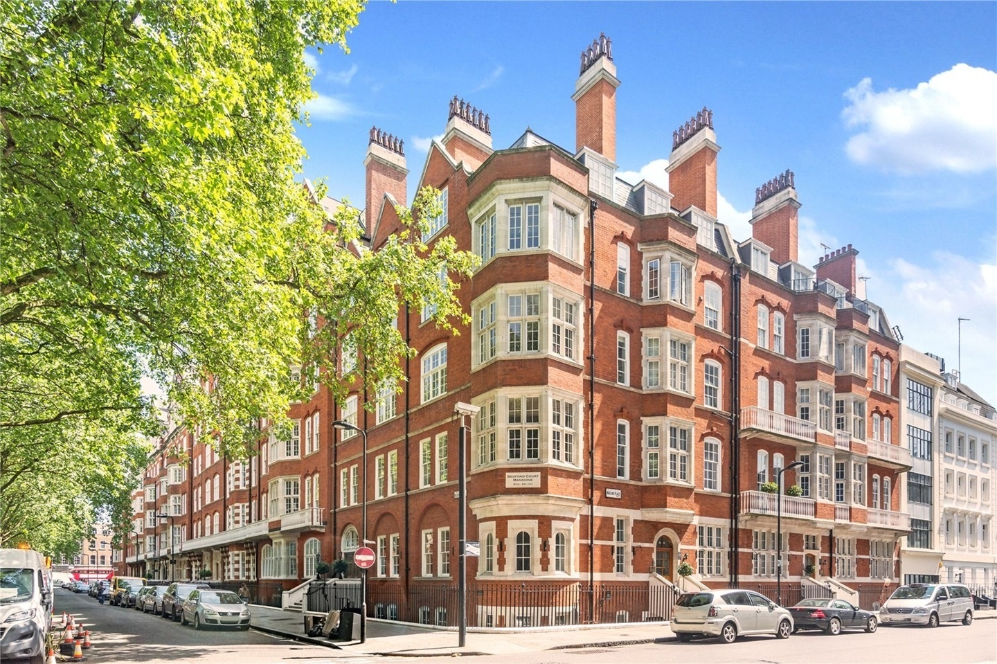 2 Bed Flat, Bedford Avenue, WC1B
