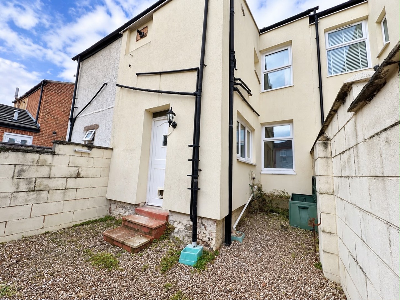 3 Bed Terraced House, David St, L8 photo 2