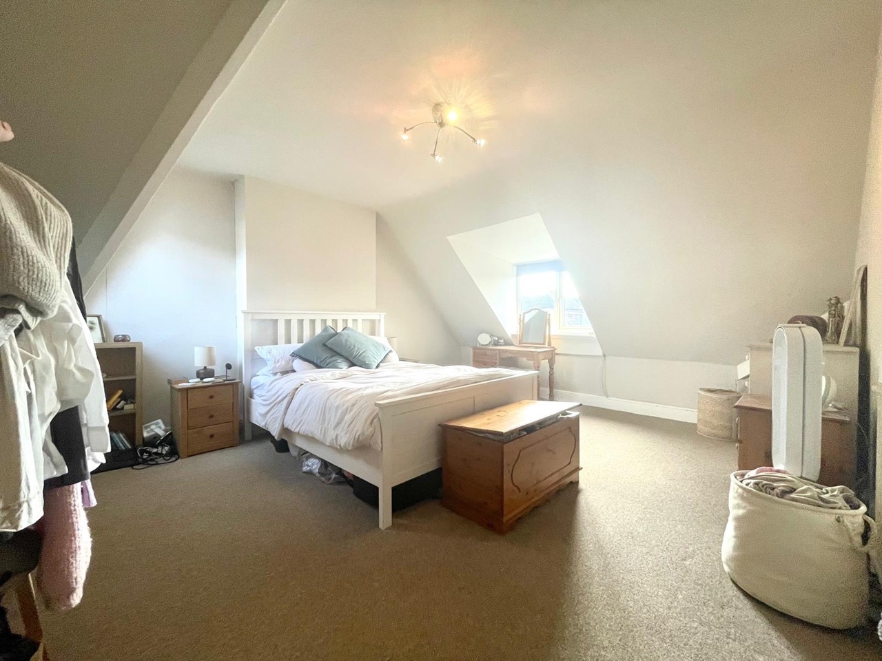 2 Bed Flat, Whatley Road, BS8 photo 2