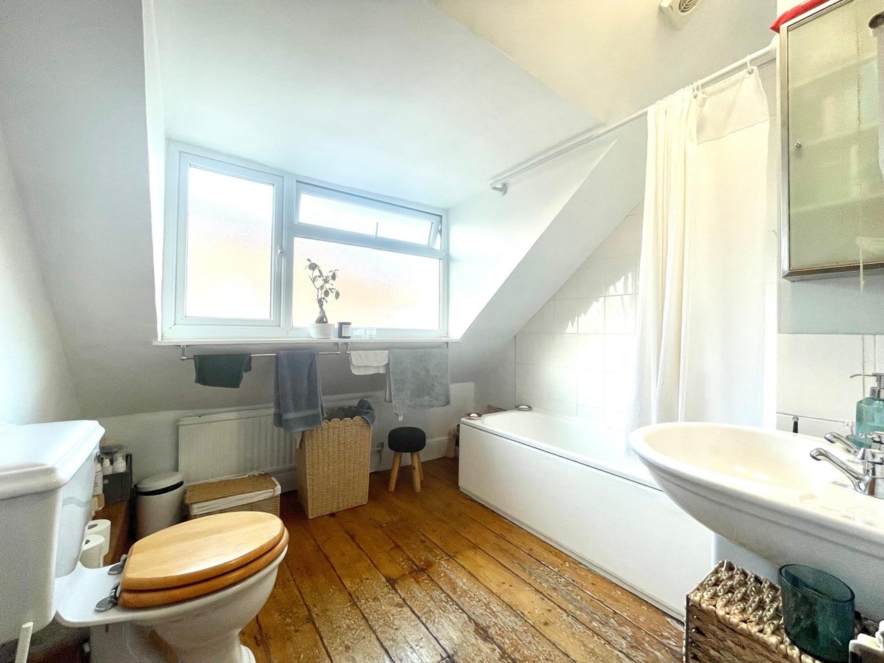 2 Bed Flat, Whatley Road, BS8 photo 5