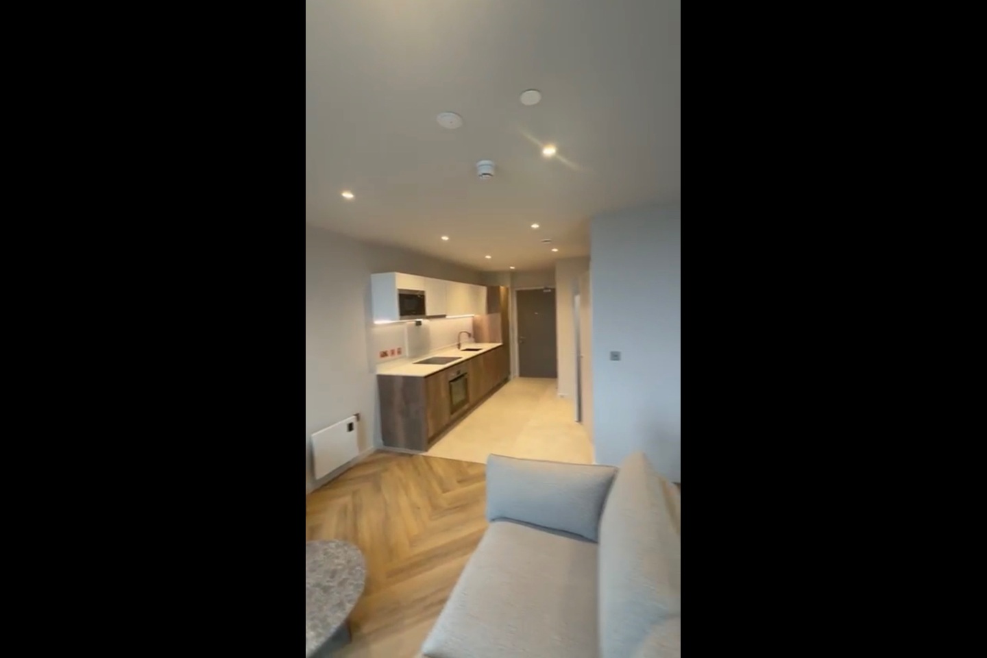 1 Bed Flat, Heyrod St, M1 photo 5