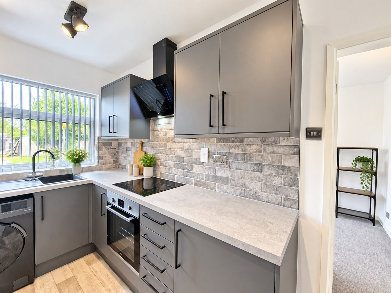 3 Bed Semi-Detached House, Gibbins Road, B29
