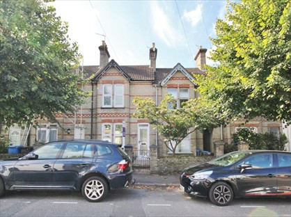 3 Bed Terraced House, Garland Road, BH15