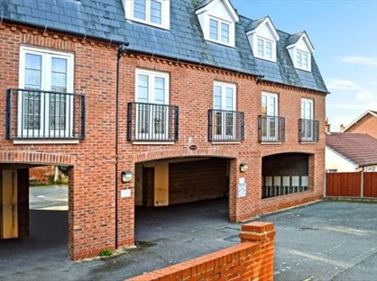 1 Bed Flat, New St, SY8
