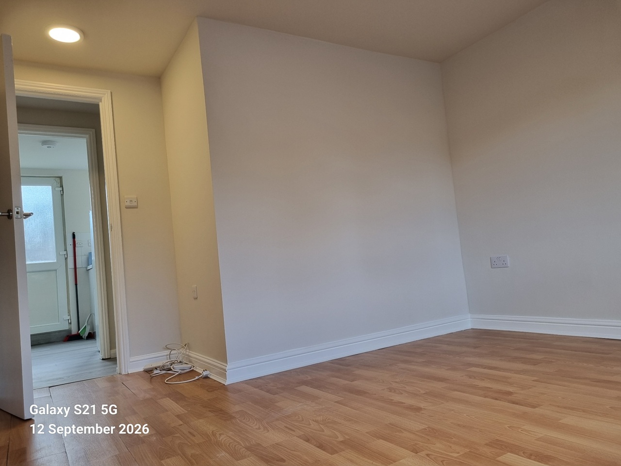 Studio Flat, Gunhild Close, CB1