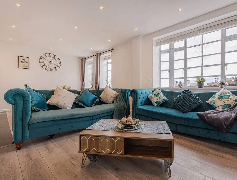 2 Bed Flat, Princes House, BN1