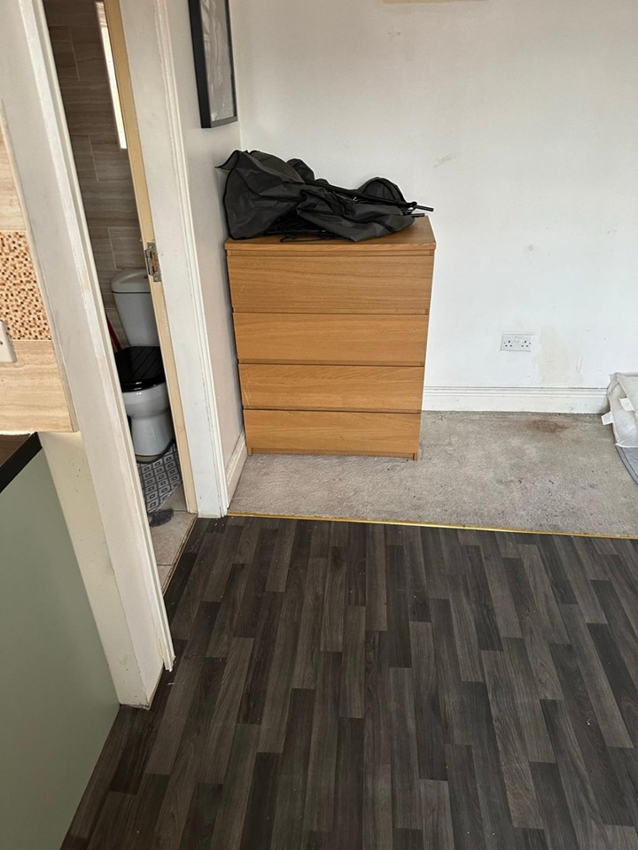 Studio Flat, Washwood Heath Road, B8 photo 3