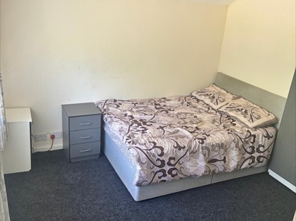 Room in a Shared House, Yardley Wood Road, B13