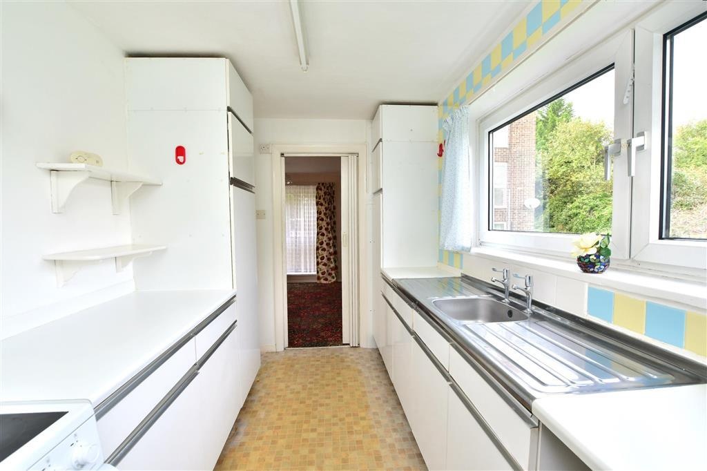 Room in a Shared Flat, Swanborough Drive, BN2 photo 5