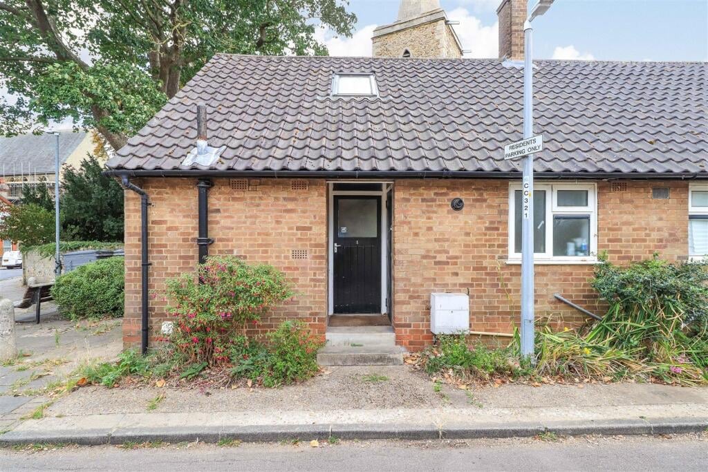 Room in a Shared House, Honey Hill, CB3