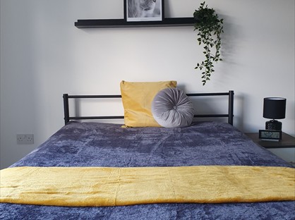 Room in a Shared House, City Road, S2