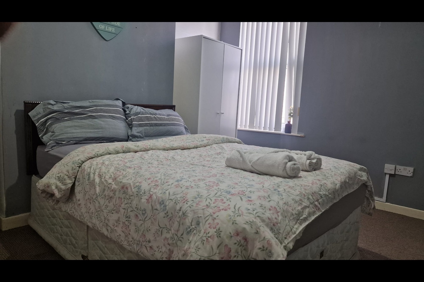 Room in a Shared House, Ling Stree, L7 photo 4