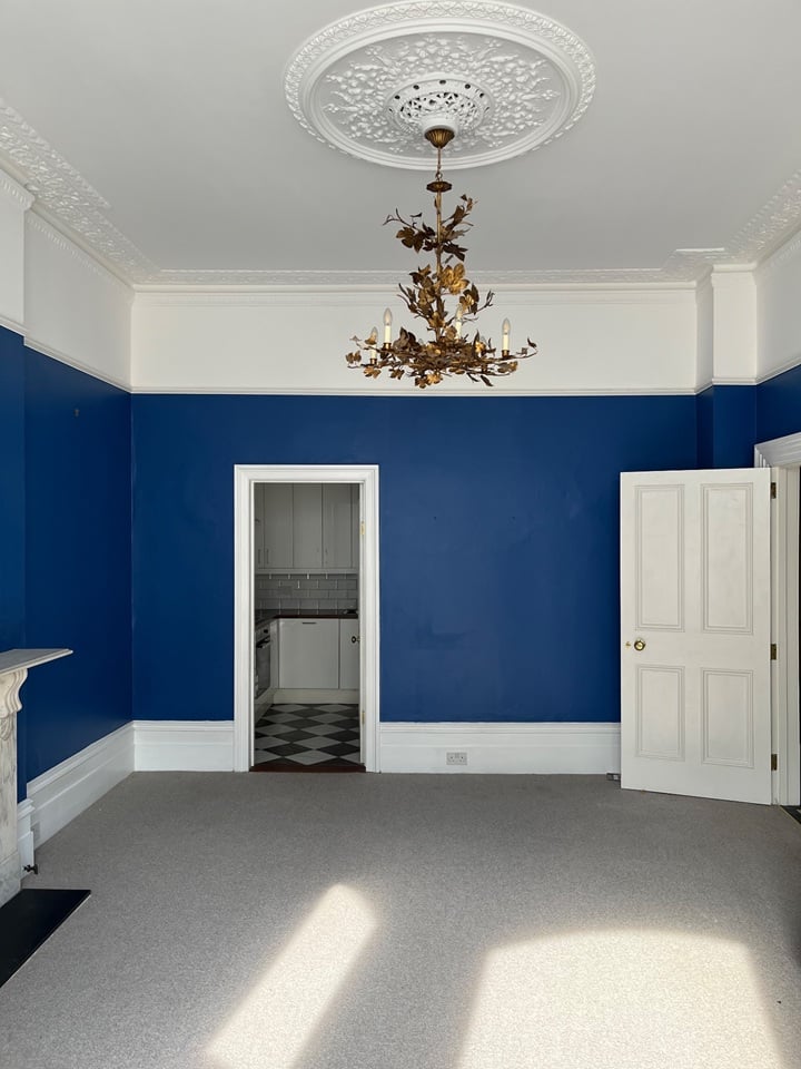 2 Bed Flat, Ground Floor, W14 photo 2