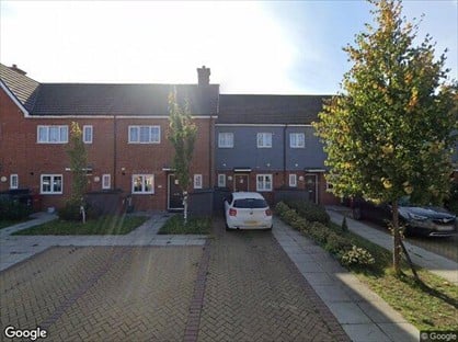 3 Bed Terraced House, Kerswell Close, SL2