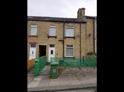 2 Bed Terraced House, Clough Road, HD2
