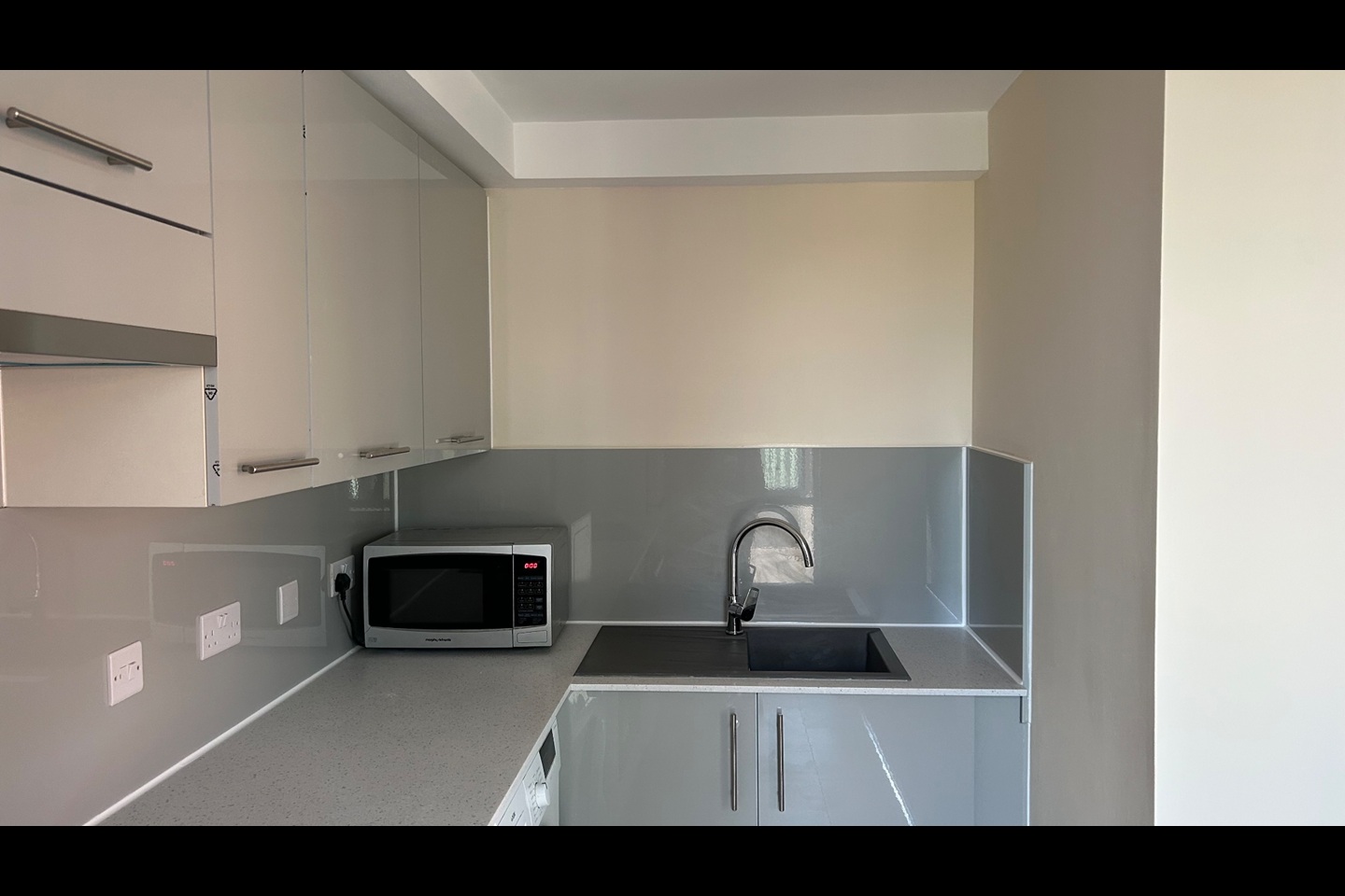 3 Bed Flat, Higher Cambridge Street, M15 photo 4