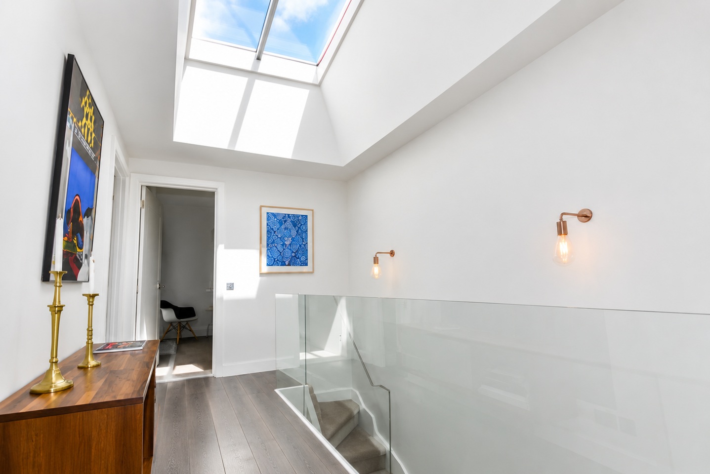 2 Bed Flat, Gloucester Terrace, W2 photo 3