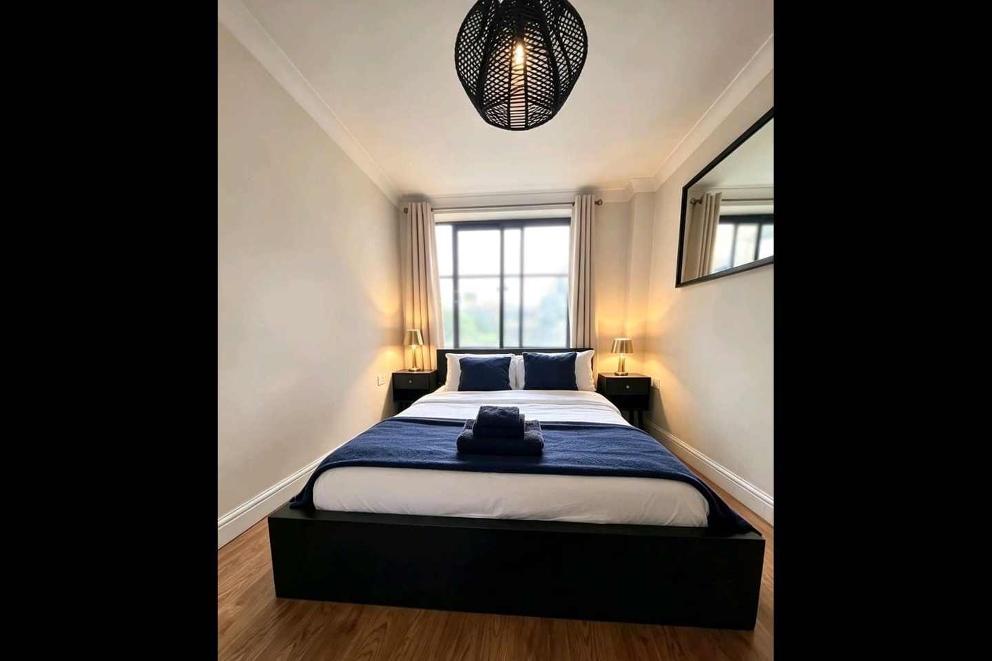 2 Bed Flat, Brick Lane, E1 photo 2