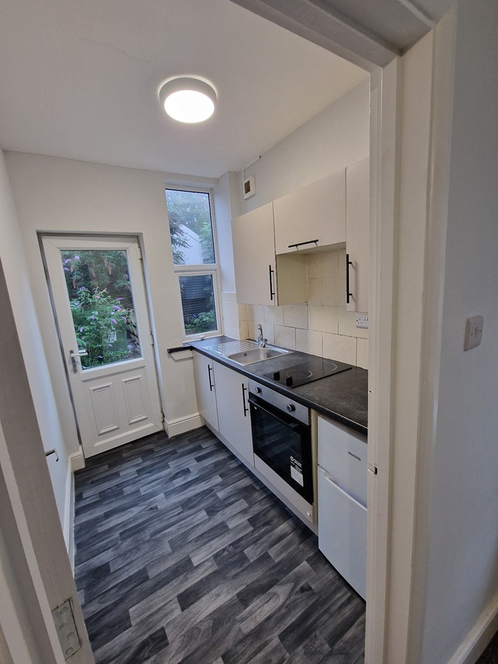 1 Bed Flat, Burton Road, DE1