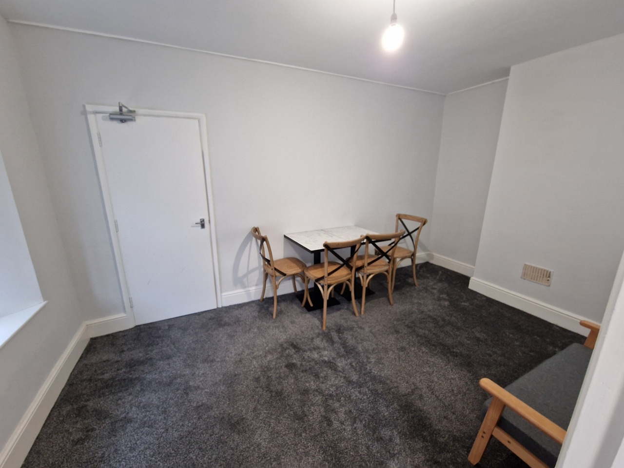 1 Bed Flat, Burton Road, DE1 photo 3