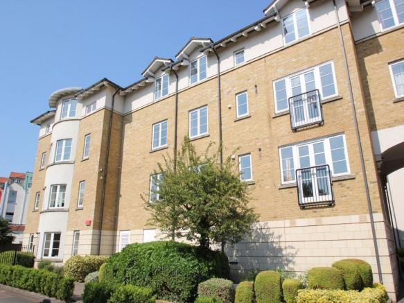 2 Bed Flat, Rownham Mead, BS8