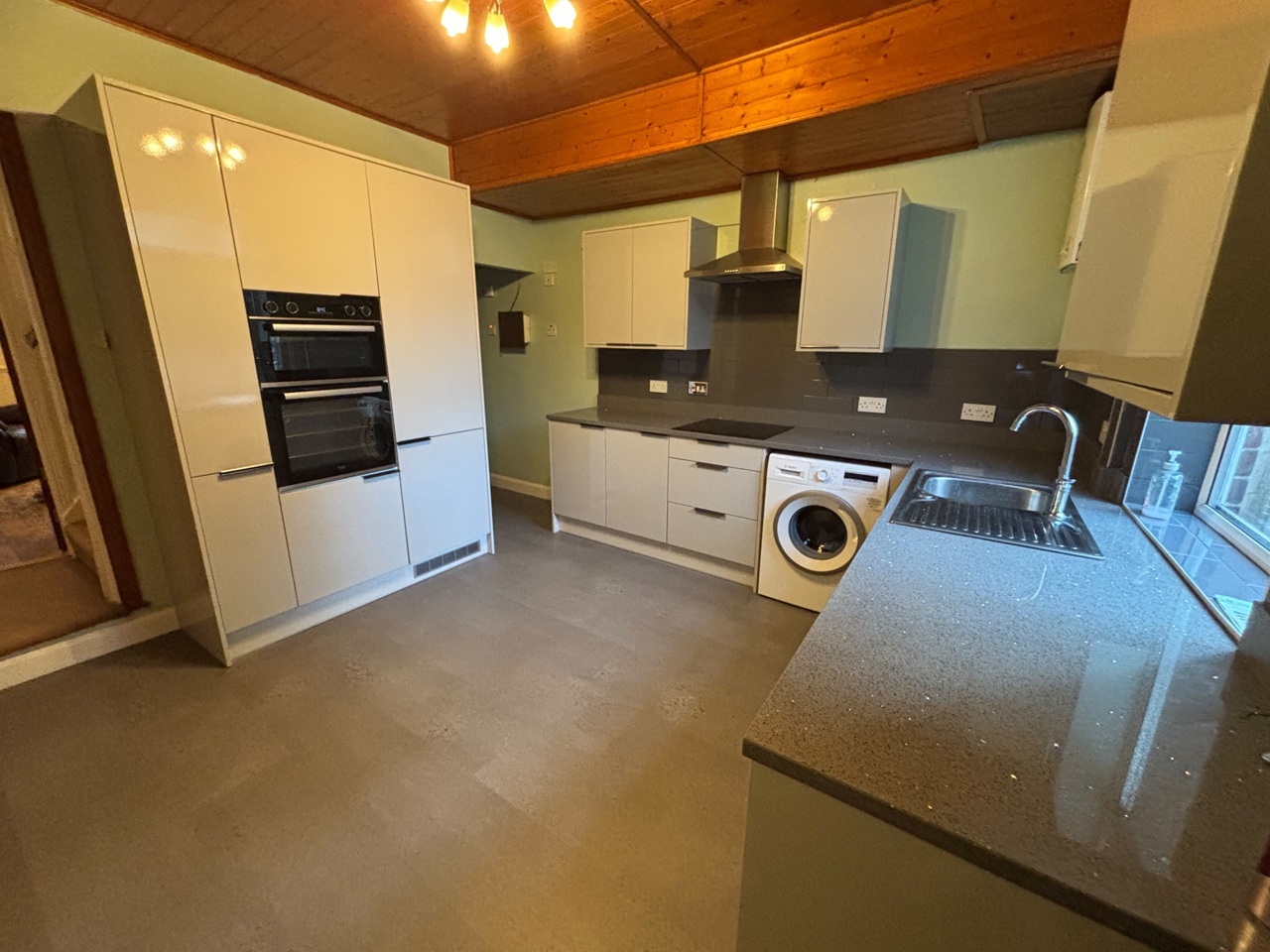 3 Bed Terraced House, Helmton Road, S8