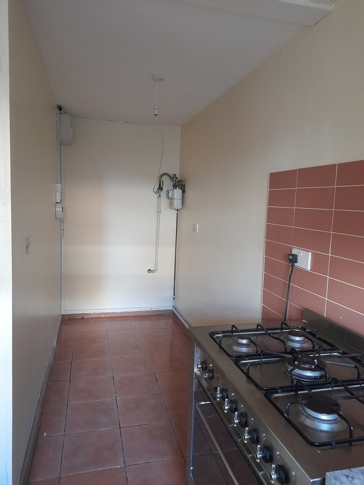 4 Bed Terraced House, Nottingham, NG3 photo 4