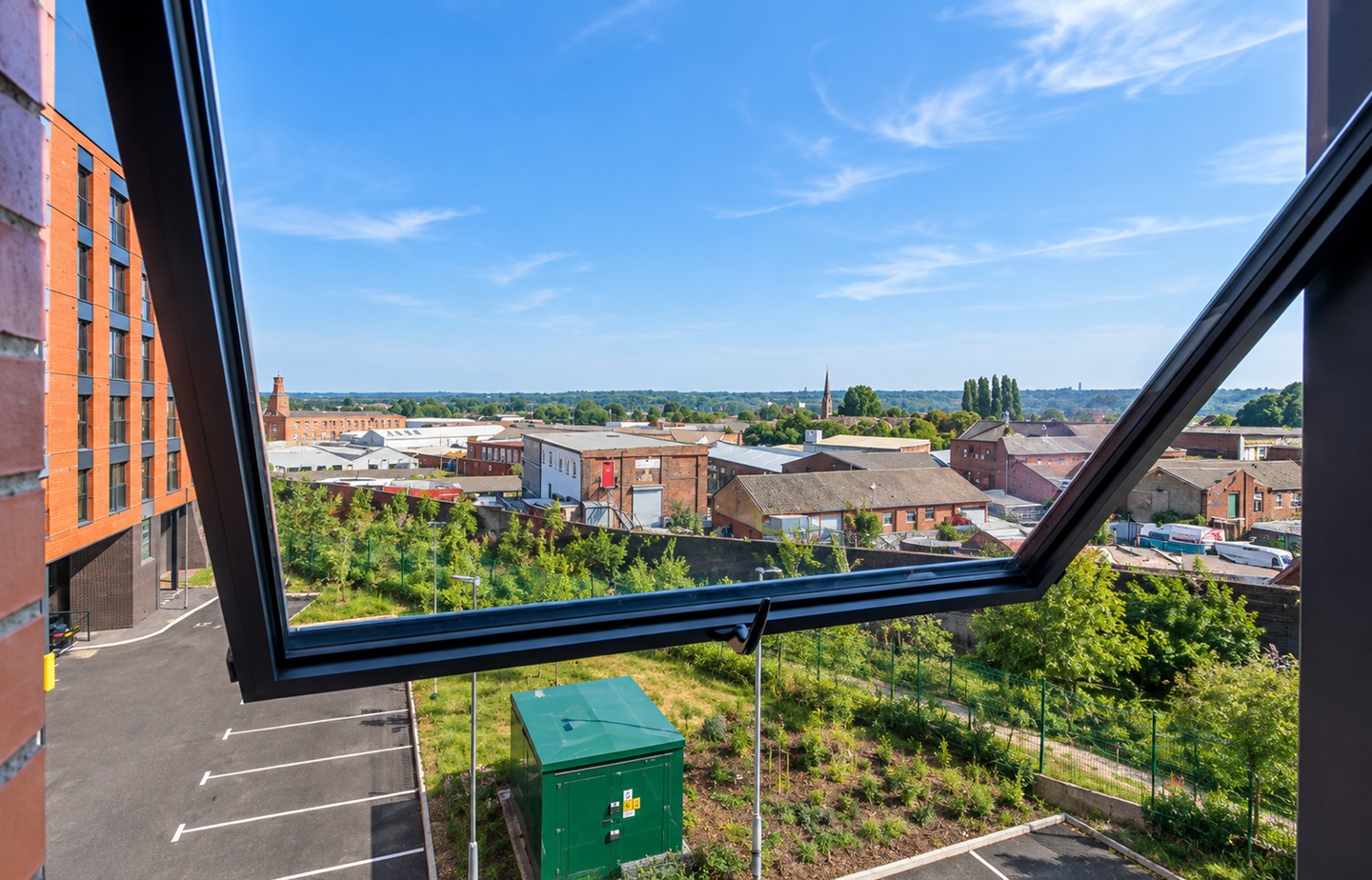Studio Flat, Ford Lane, M6 photo 4