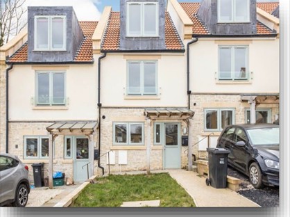 3 Bed Terraced House, Eastgate Court, BA11