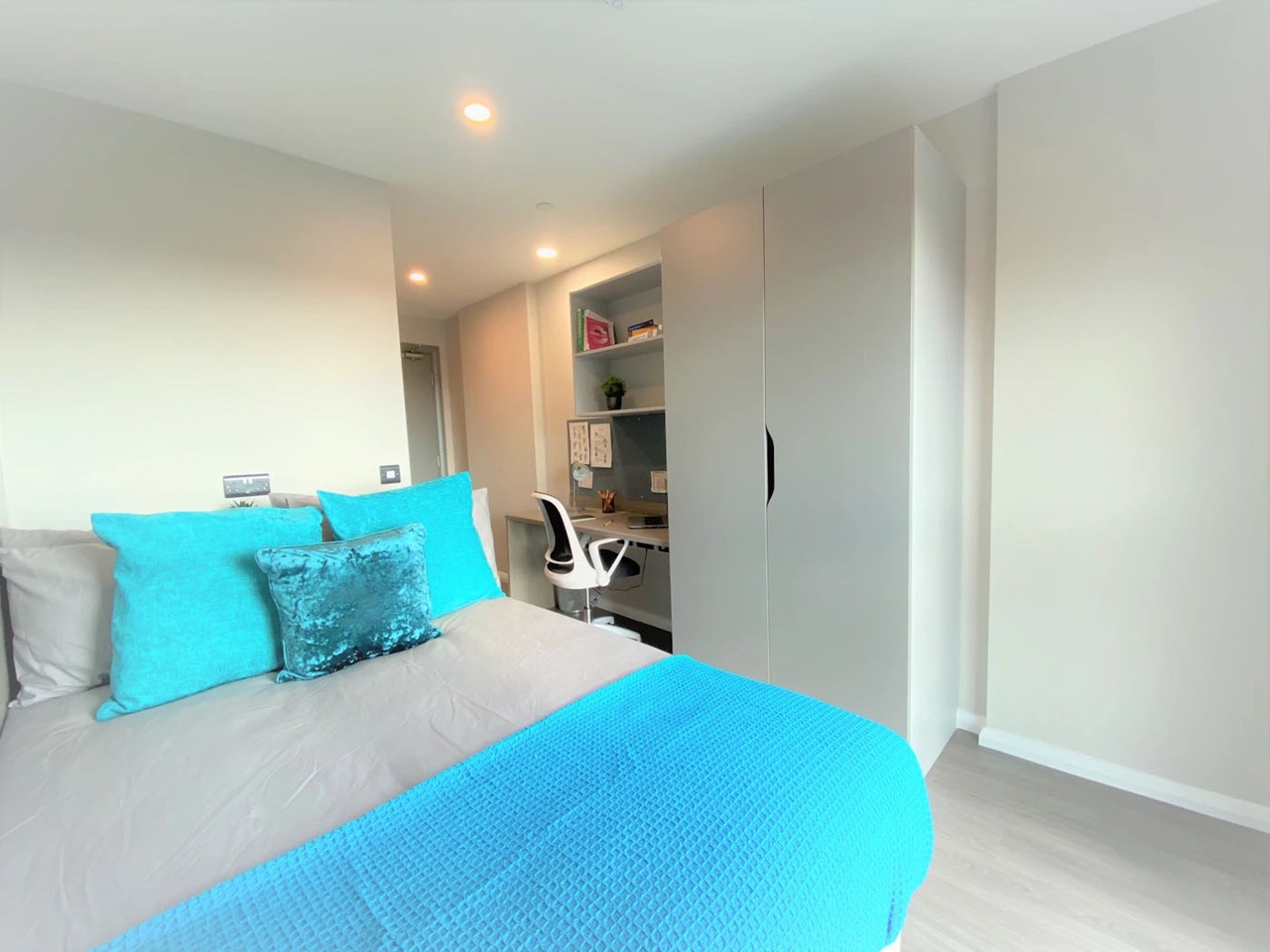Room in a Shared Flat, Nelson St, BT15 photo 3
