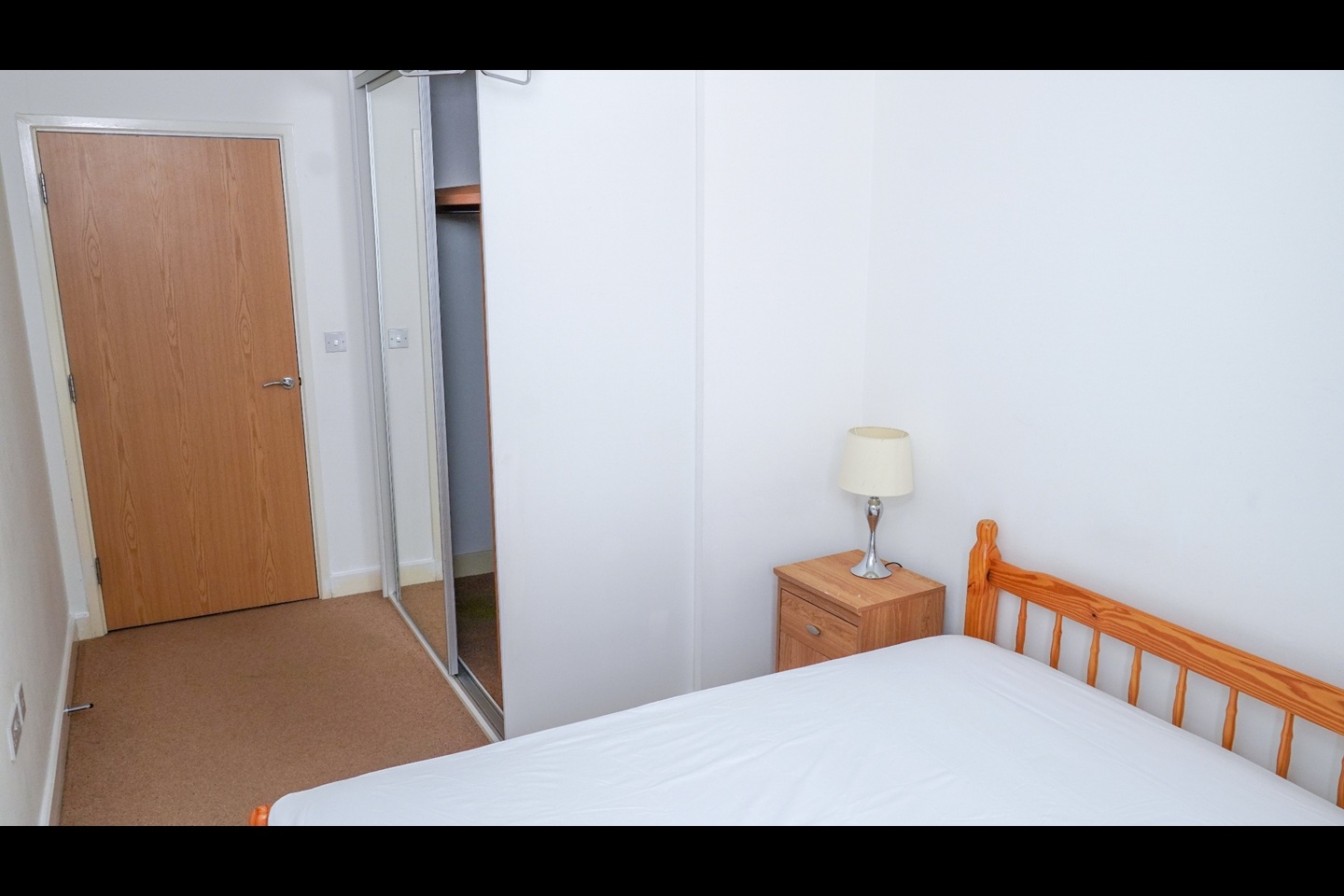 2 Bed Flat, Vancouver House, SE16 photo 5