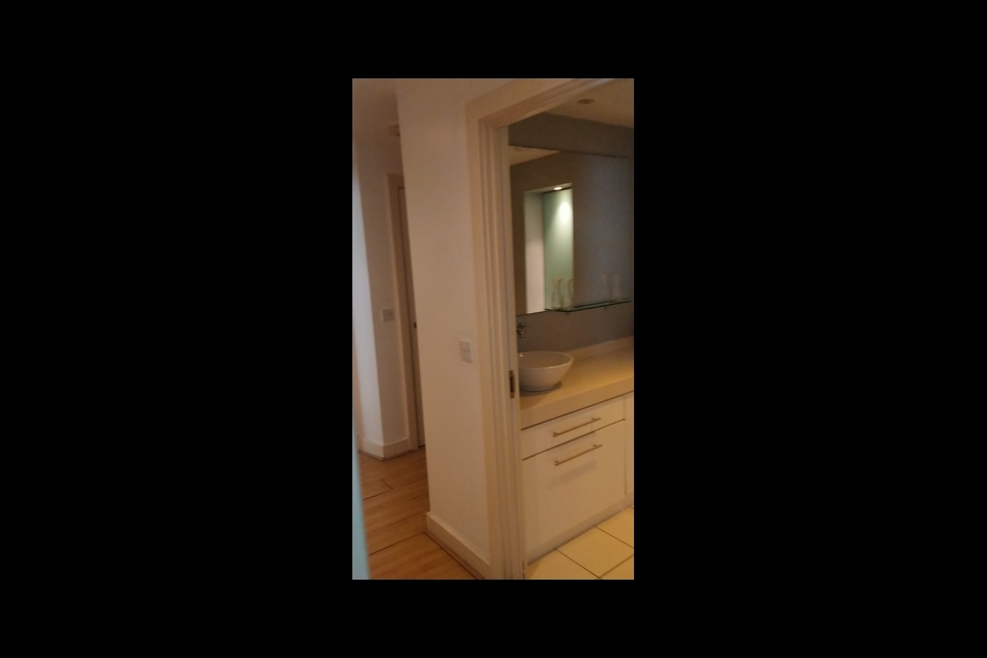 2 Bed Flat, Orion Building, B5 photo 4
